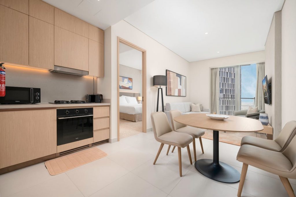 B2B short-term rental